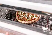 Comment faire cuire une pizza surgelée au micro-ondes ?